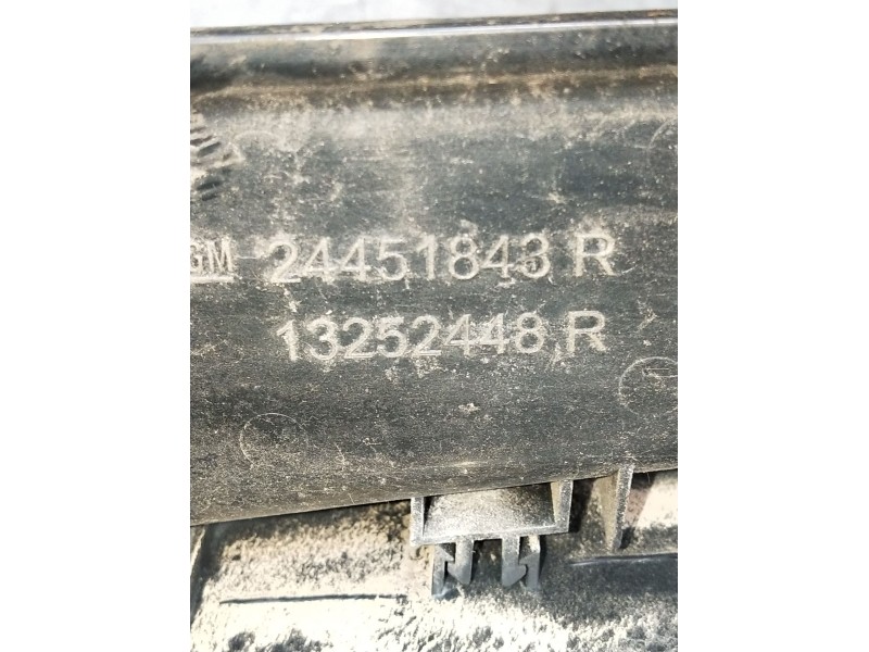 Recambio de piloto trasero derecho para opel zafira / zafira family b (a05) 1.9 cdti (m75) referencia OEM IAM 24451843 13252448 