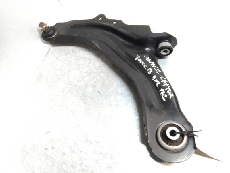 Recambio de brazo suspension inferior delantero izquierdo para renault captur 0.9 energy referencia OEM IAM   