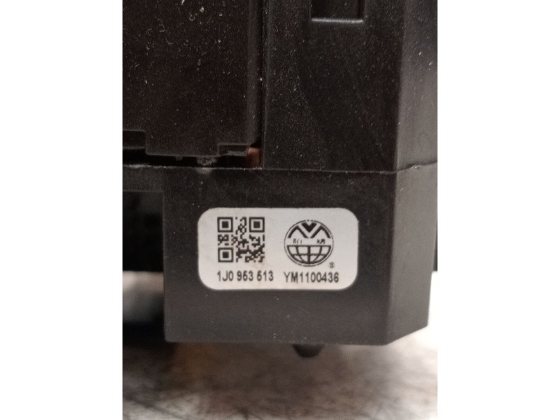 Recambio de mando luces para volkswagen passat b5 (3b2) 1.9 tdi referencia OEM IAM 1J0953513  