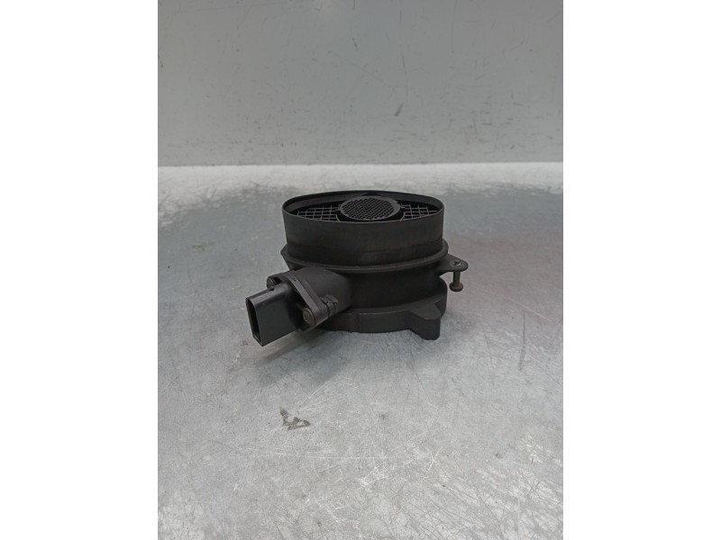 Recambio de caudalimetro para bmw 5 (e39) 525 d referencia OEM IAM 0928400468 77870760 