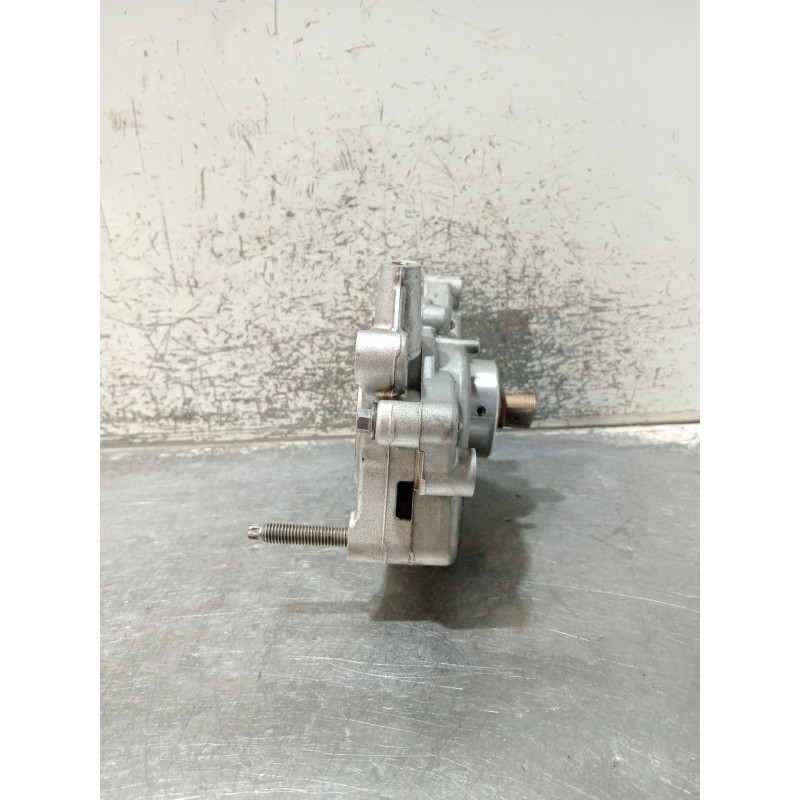 Recambio de bomba aceite para ford s-max (cj, wa6) 2.0 tdci referencia OEM IAM 9674992180 9674992280 