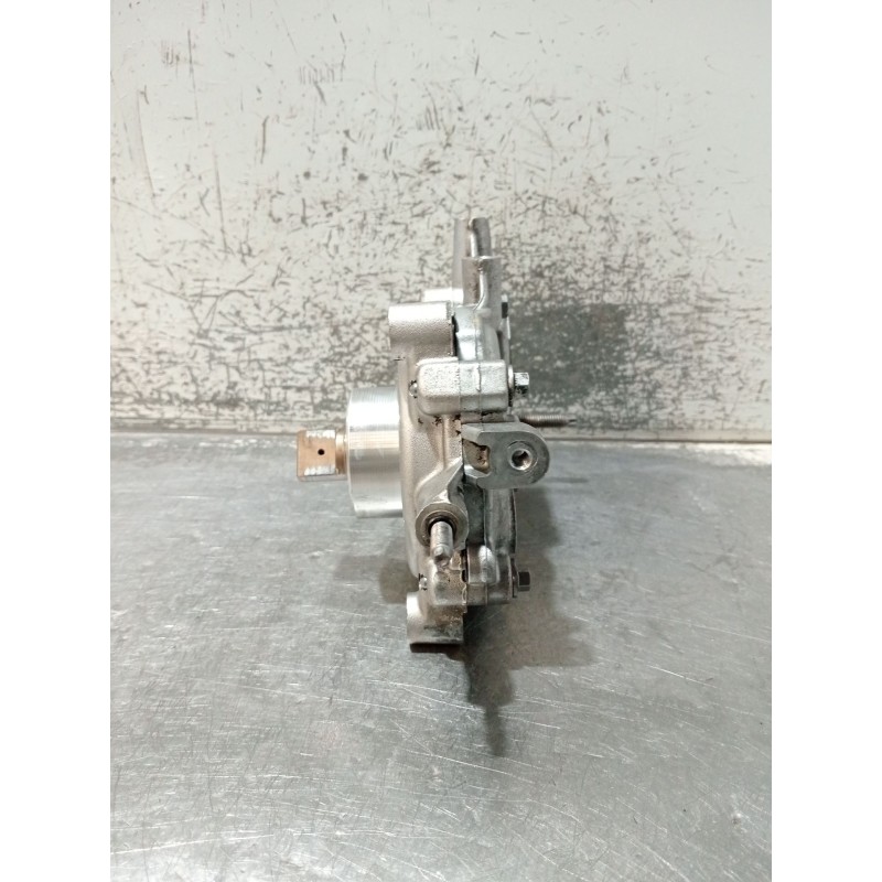 Recambio de bomba aceite para ford s-max (cj, wa6) 2.0 tdci referencia OEM IAM 9674992180 9674992280 