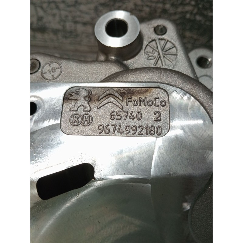 Recambio de bomba aceite para ford s-max (cj, wa6) 2.0 tdci referencia OEM IAM 9674992180 9674992280 