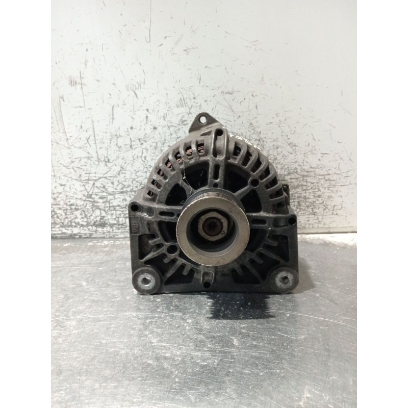 Recambio de alternador para renault megane ii station wagon (km0/1_) 1.9 dci referencia OEM IAM 8200410671 2543207D 
