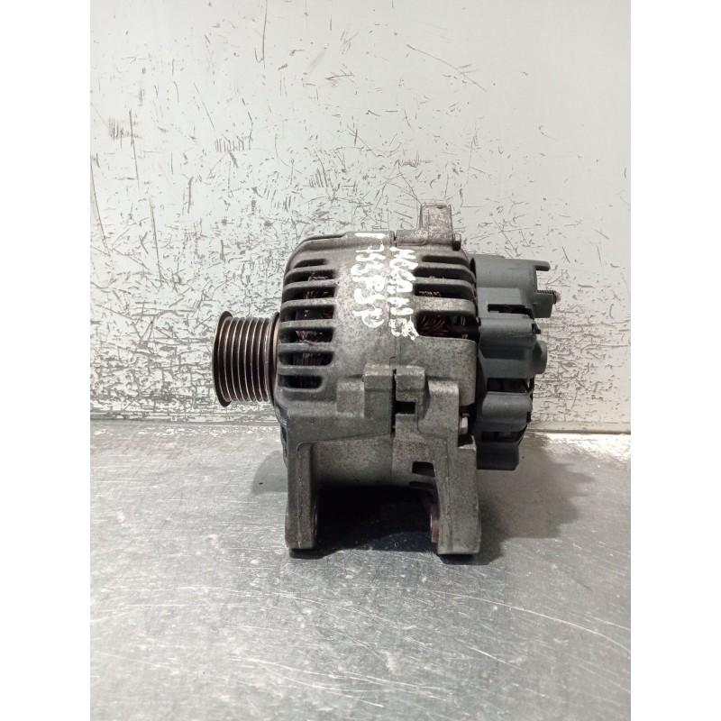 Recambio de alternador para renault megane ii station wagon (km0/1_) 1.9 dci referencia OEM IAM 8200410671 2543207D 