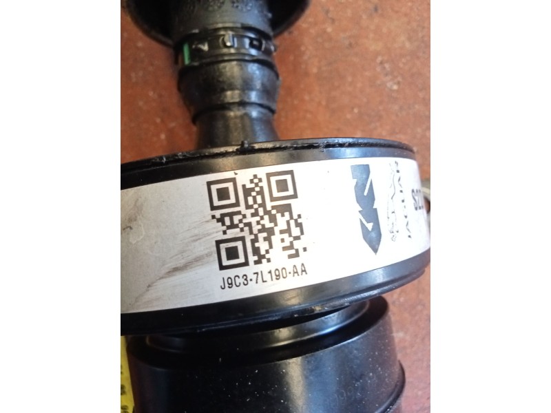 Recambio de transmision central para jaguar e-pace (x540) 2.0 d180 awd referencia OEM IAM J9C3-7L190-AA  