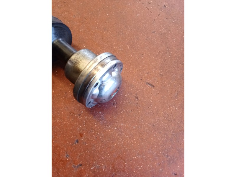 Recambio de transmision central para jaguar e-pace (x540) 2.0 d180 awd referencia OEM IAM J9C3-7L190-AA  