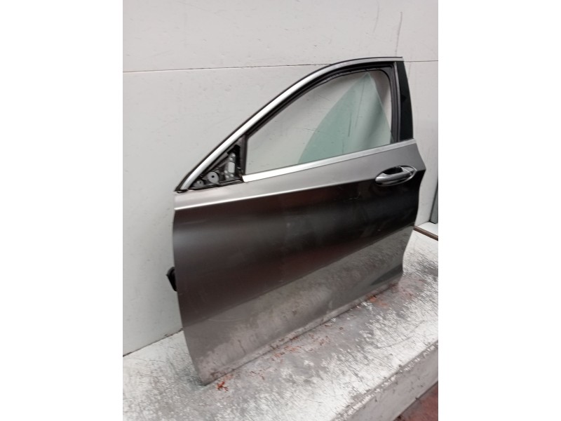 Recambio de puerta delantera izquierda para infiniti q30 2.2 d referencia OEM IAM  5P 
