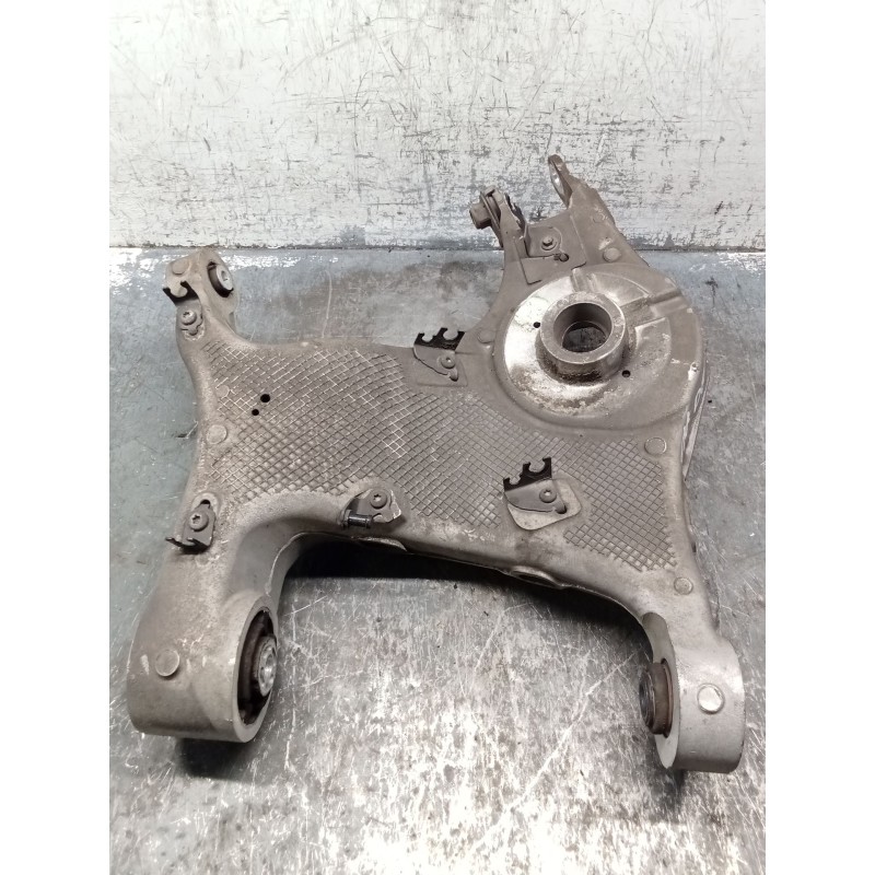 Recambio de brazo suspension inferior trasero derecho para jaguar e-pace (x540) 2.0 d180 awd referencia OEM IAM FK725B530AG  