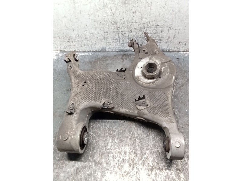 Recambio de brazo suspension inferior trasero derecho para jaguar e-pace (x540) 2.0 d180 awd referencia OEM IAM FK725B530AG  