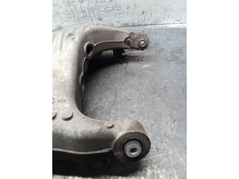 Recambio de brazo suspension inferior trasero derecho para jaguar e-pace (x540) 2.0 d180 awd referencia OEM IAM FK725B530AG  