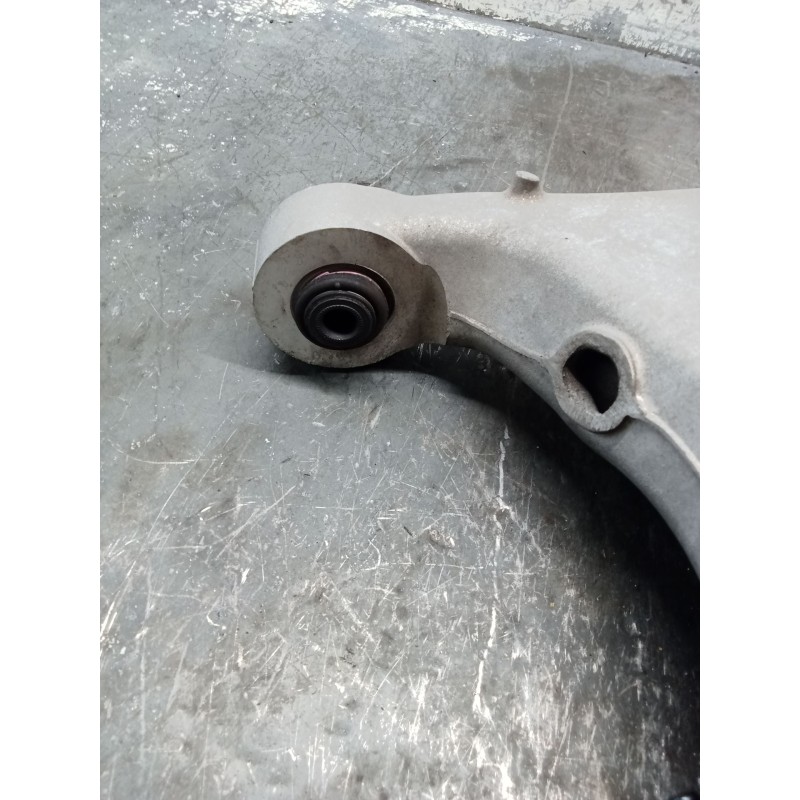 Recambio de brazo suspension inferior trasero derecho para jaguar e-pace (x540) 2.0 d180 awd referencia OEM IAM FK725B530AG  