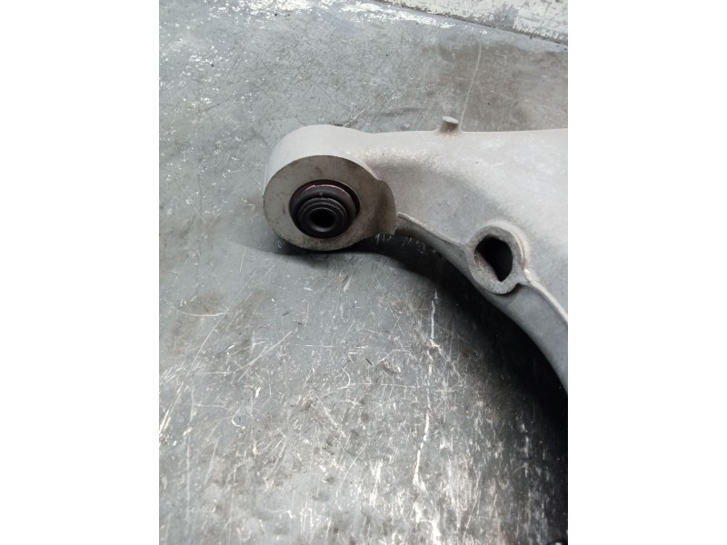 Recambio de brazo suspension inferior trasero derecho para jaguar e-pace (x540) 2.0 d180 awd referencia OEM IAM FK725B530AG  