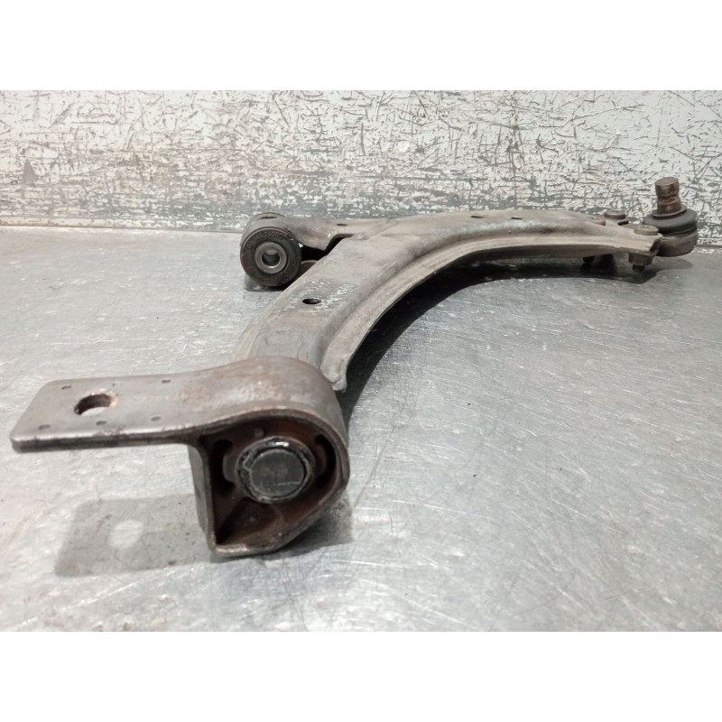 Recambio de brazo suspension inferior delantero derecho para citroën xsara break (n2) 1.6 16v referencia OEM IAM   