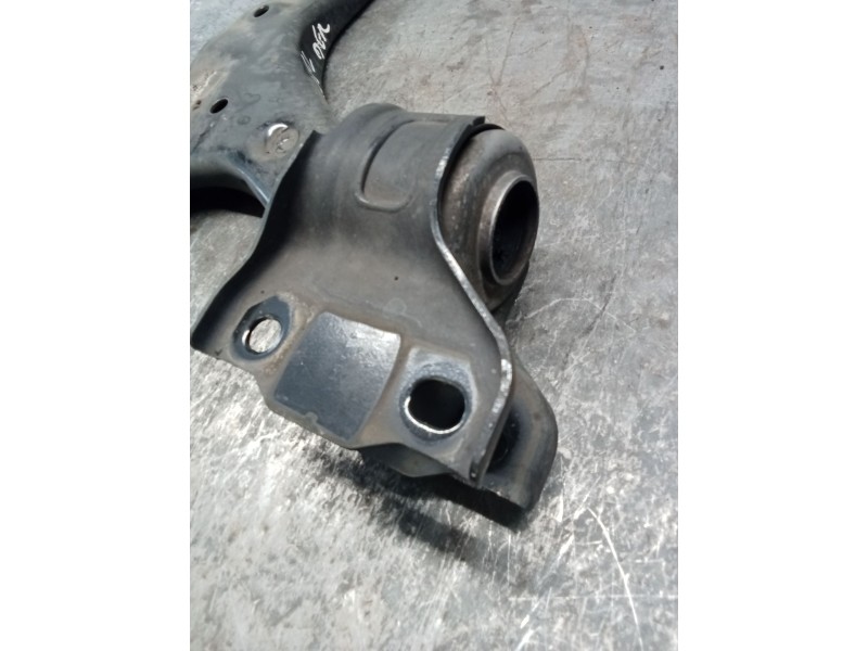 Recambio de brazo suspension inferior delantero derecho para jaguar e-pace (x540) 2.0 d180 awd referencia OEM IAM J9C33A052AD  