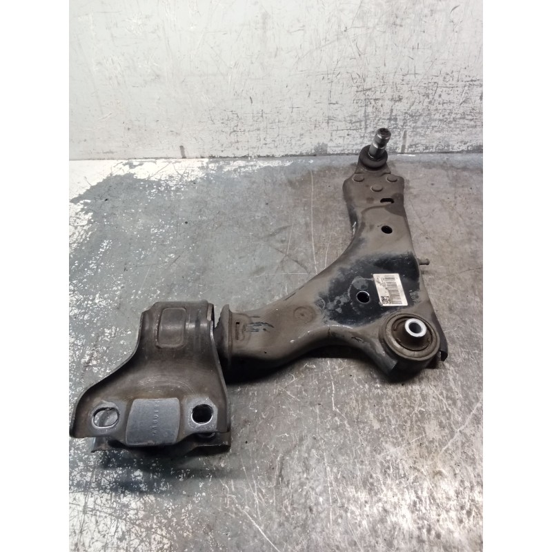 Recambio de brazo suspension inferior delantero izquierdo para jaguar e-pace (x540) 2.0 d180 awd referencia OEM IAM J9C3-3A053-A