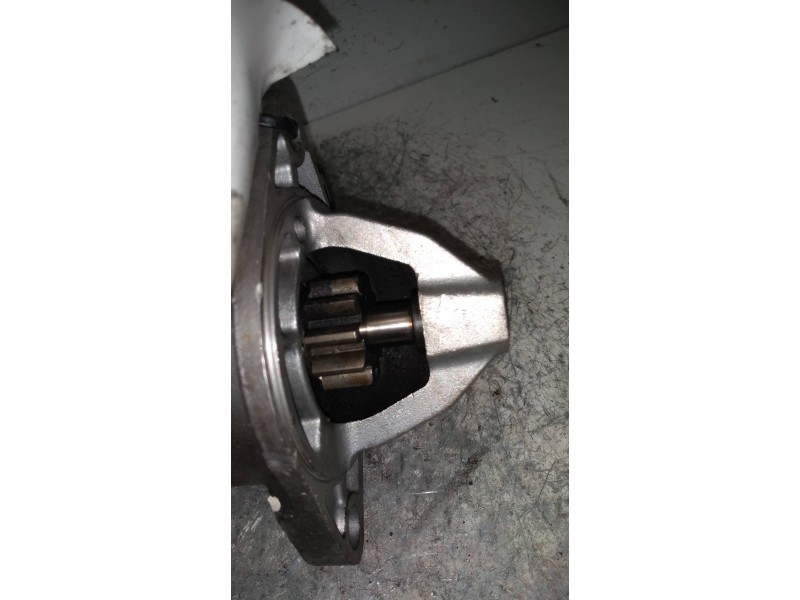 Recambio de motor arranque para mazda 626 berlina (ge) 2.0 16v cat referencia OEM IAM M1T77381 MITSUBISHI 20I 16V