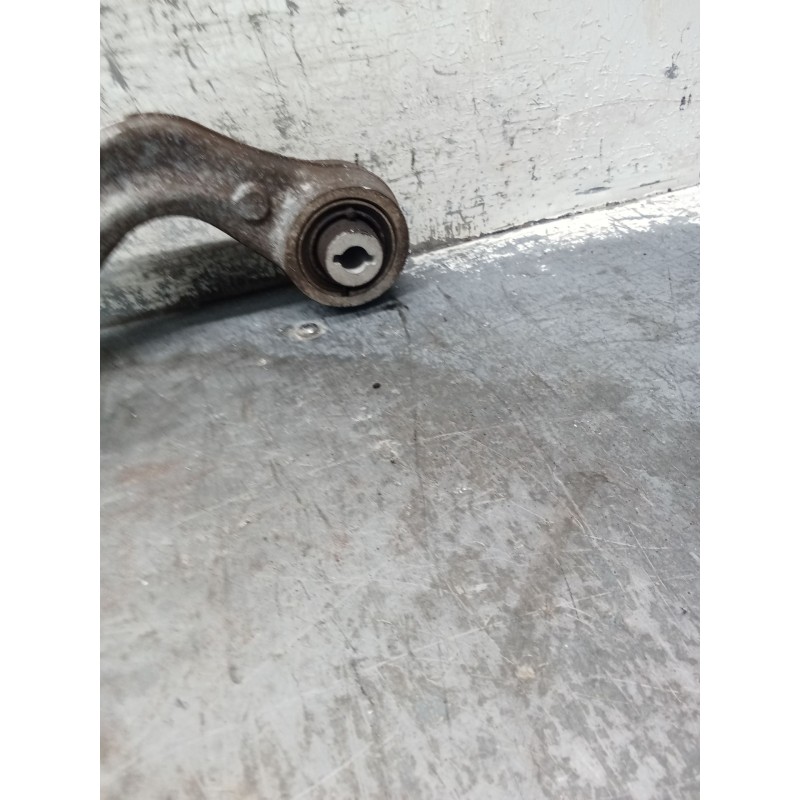 Recambio de brazo suspension inferior trasero izquierdo para jaguar e-pace (x540) 2.0 d180 awd referencia OEM IAM   