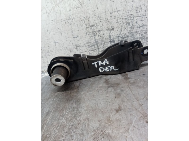 Recambio de brazo suspension inferior trasero derecho para jaguar e-pace (x540) 2.0 d180 awd referencia OEM IAM J9C35K832AA  