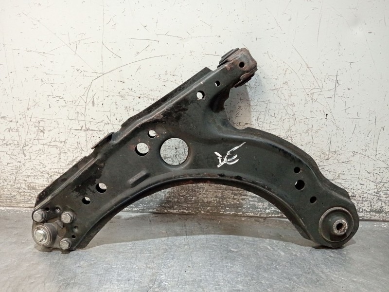 Recambio de brazo suspension inferior delantero derecho para audi a3 (8l1) 1.9 tdi referencia OEM IAM   