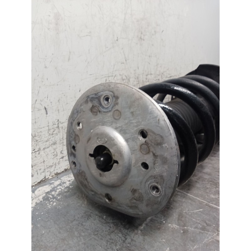 Recambio de amortiguador delantero derecho para jaguar e-pace (x540) 2.0 d180 awd referencia OEM IAM J9C3-18045-AF  
