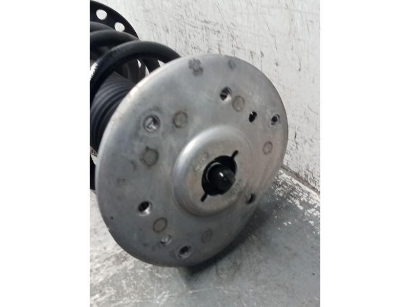 Recambio de amortiguador delantero izquierdo para jaguar e-pace (x540) 2.0 d180 awd referencia OEM IAM J9C3-18K001-AF  