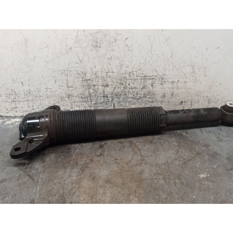 Recambio de amortiguador trasero izquierdo para jaguar e-pace (x540) 2.0 d180 awd referencia OEM IAM GK7218A145  