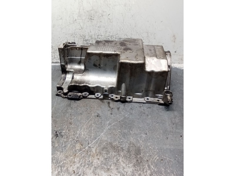 Recambio de carter para jaguar e-pace (x540) 2.0 d180 awd referencia OEM IAM G4D36706DB  