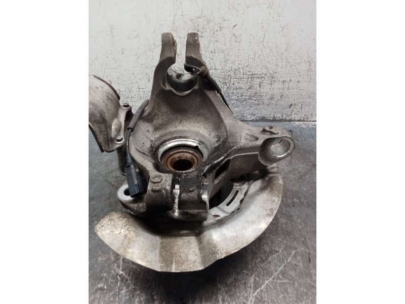 Recambio de mangueta delantera derecha para jaguar e-pace (x540) 2.0 d180 awd referencia OEM IAM J9C33K205AB  