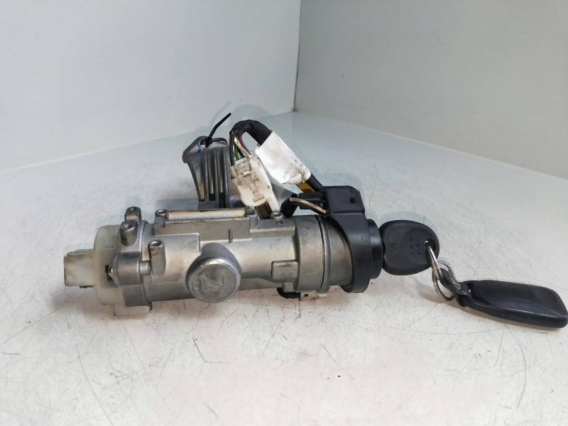Recambio de conmutador de arranque para hyundai tucson (jm) 2.0 crdi cat referencia OEM IAM   