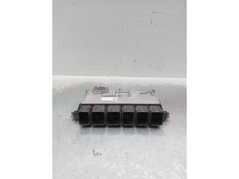 Recambio de centralita motor uce para bmw x1/ix1 u11 x1 sdrive18d referencia OEM IAM 0281039886 710197601 030043680