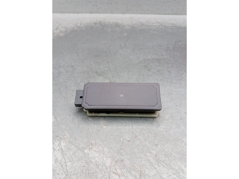 Recambio de modulo electronico para bmw x1/ix1 u11 x1 sdrive18d referencia OEM IAM A3C04887505 2021DJ5174 