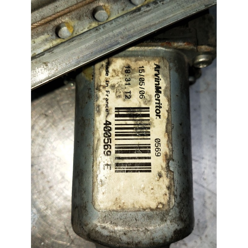 Recambio de elevalunas delantero derecho para renault laguna ii grandtour (kg0/1_) 1.9 dci (kg1v) referencia OEM IAM 400569E 5P 