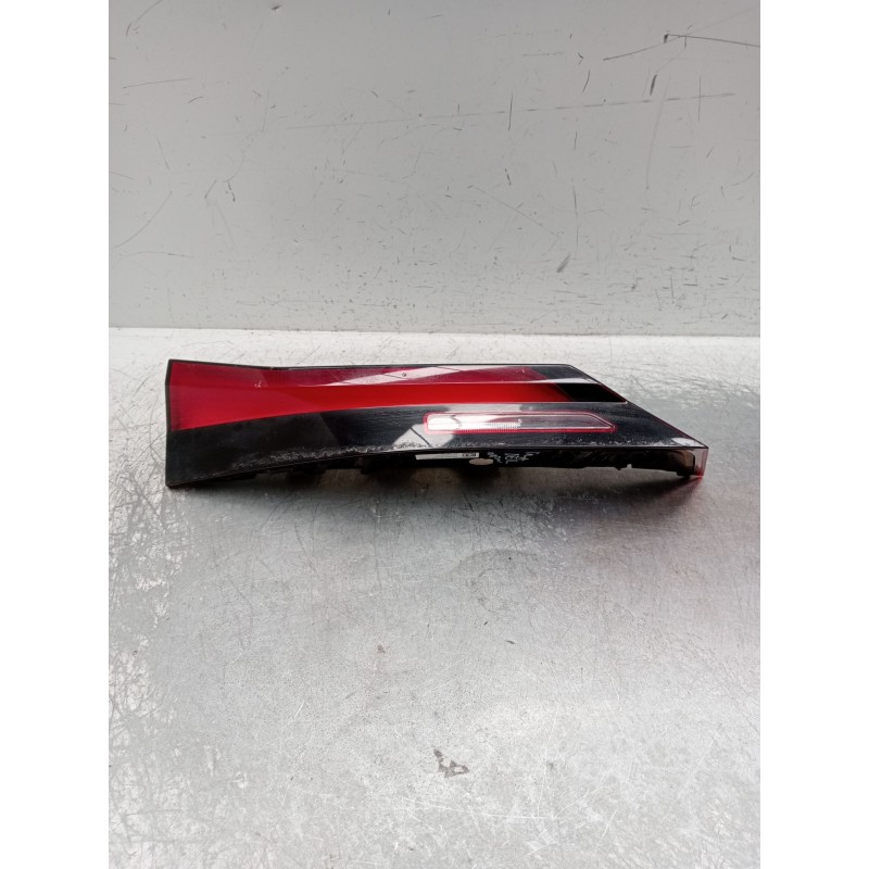Recambio de piloto trasero derecho interior para bmw x1/ix1 u11 x1 sdrive18d referencia OEM IAM H8946535609 F03862000F 