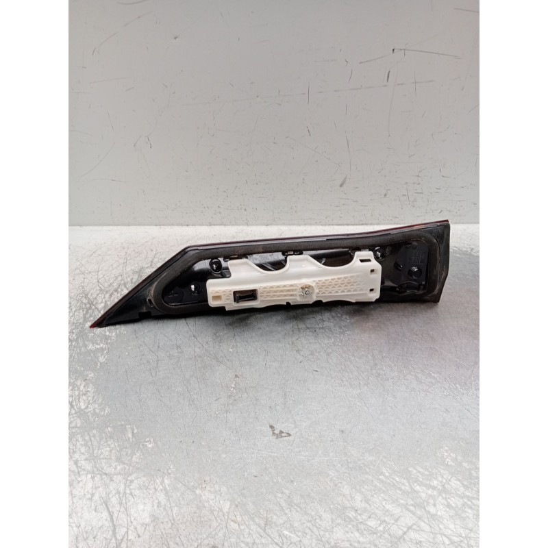 Recambio de piloto trasero derecho interior para bmw x1/ix1 u11 x1 sdrive18d referencia OEM IAM H8946535609 F03862000F 