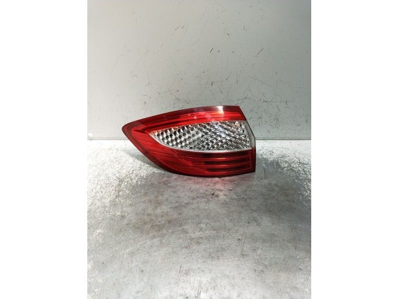 Recambio de piloto trasero izquierdo para ford mondeo iv turnier (ba7) 2.0 tdci referencia OEM IAM   