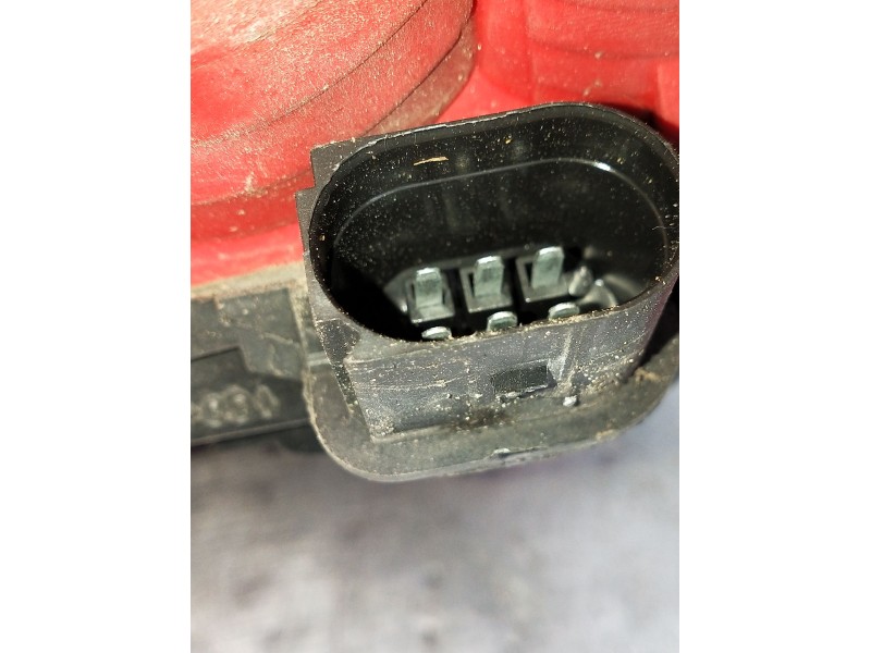 Recambio de piloto trasero izquierdo para audi a4 b6 avant (8e5) 2.5 tdi quattro referencia OEM IAM 8E9945095  