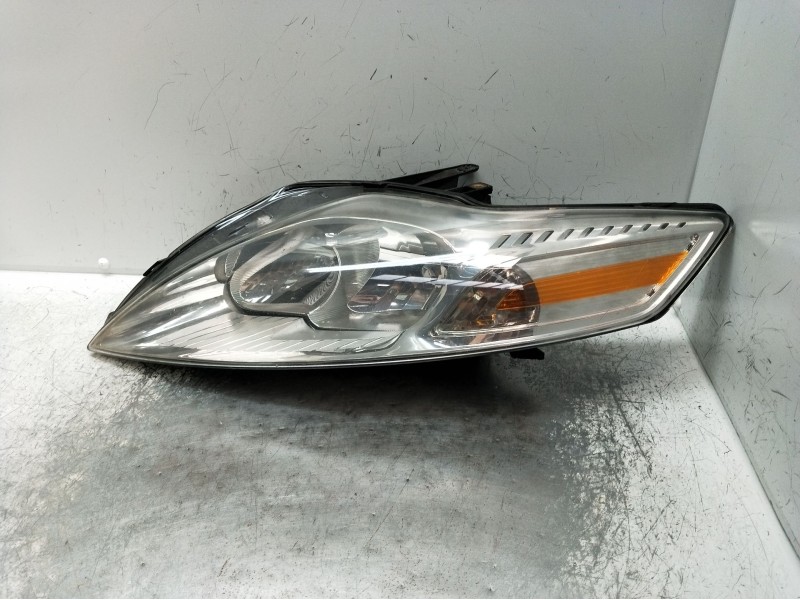 Recambio de faro izquierdo para ford mondeo iv turnier (ba7) 2.0 tdci referencia OEM IAM 7S7113101AE  