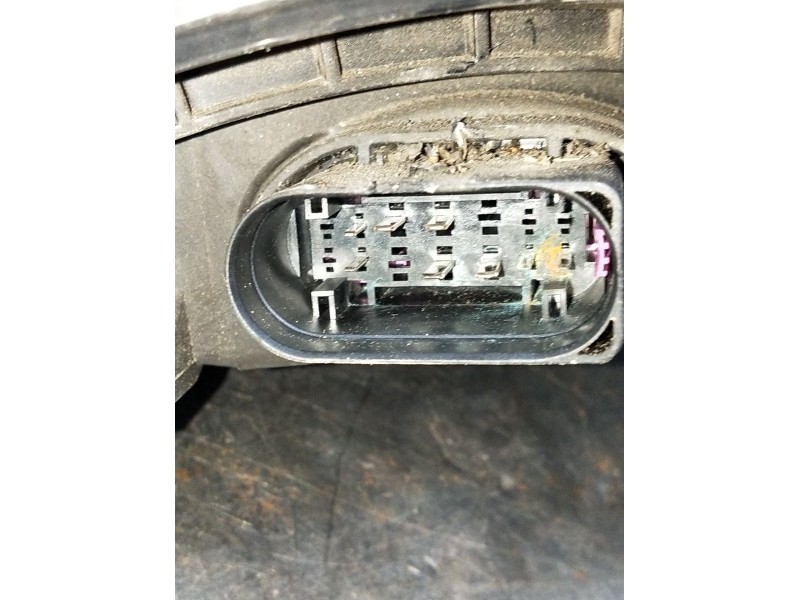 Recambio de faro izquierdo para ford mondeo iv turnier (ba7) 2.0 tdci referencia OEM IAM 7S7113101AE  