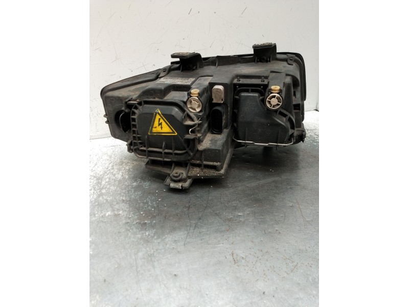Recambio de faro izquierdo para audi a4 b6 avant (8e5) 2.5 tdi quattro referencia OEM IAM 8E0941003AQ 89310230 