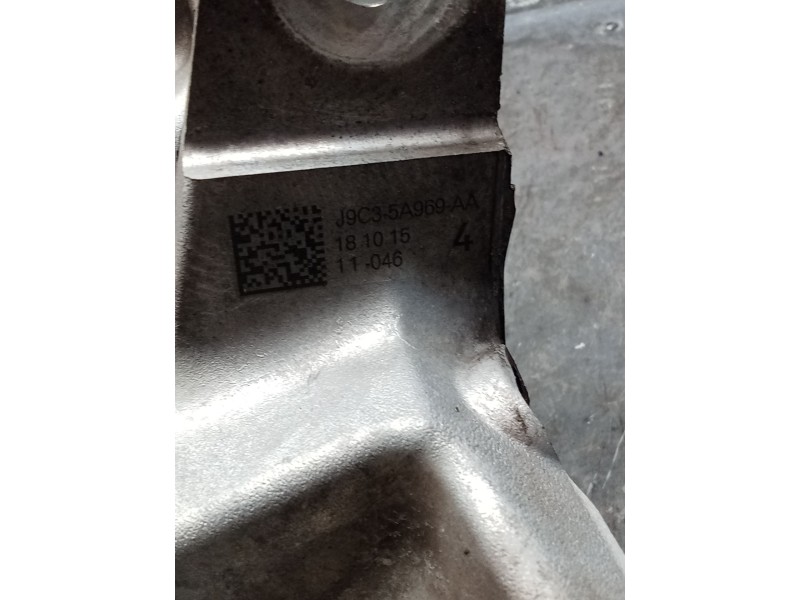 Recambio de mangueta trasera izquierda para jaguar e-pace (x540) 2.0 d180 awd referencia OEM IAM J9C35A969AA  