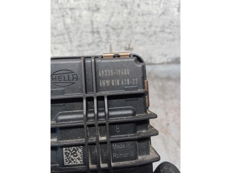 Recambio de modulo electronico para jaguar e-pace (x540) 2.0 d180 awd referencia OEM IAM 4933519600  