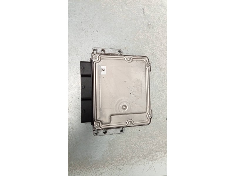 Recambio de centralita motor uce para renault kadjar experience referencia OEM IAM 0281032226 237106319R 