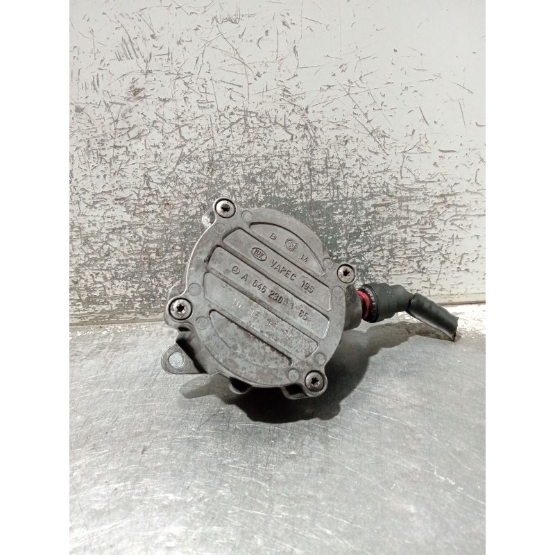 Recambio de depresor freno / bomba vacio para mercedes-benz clase c (w203) c 200 cdi (203.007) referencia OEM IAM A6462300165  