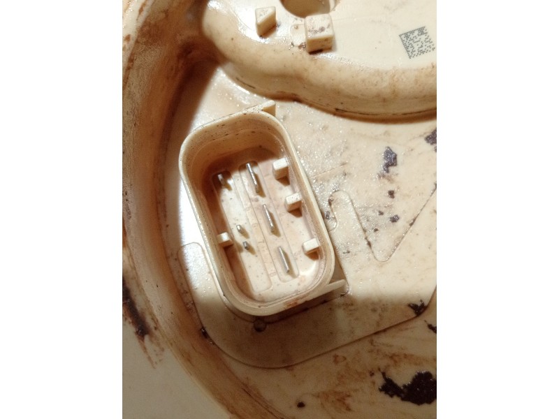 Recambio de bomba combustible para bmw x1/ix1 u11 x1 sdrive18d referencia OEM IAM 9485663 9452495 23062813PL