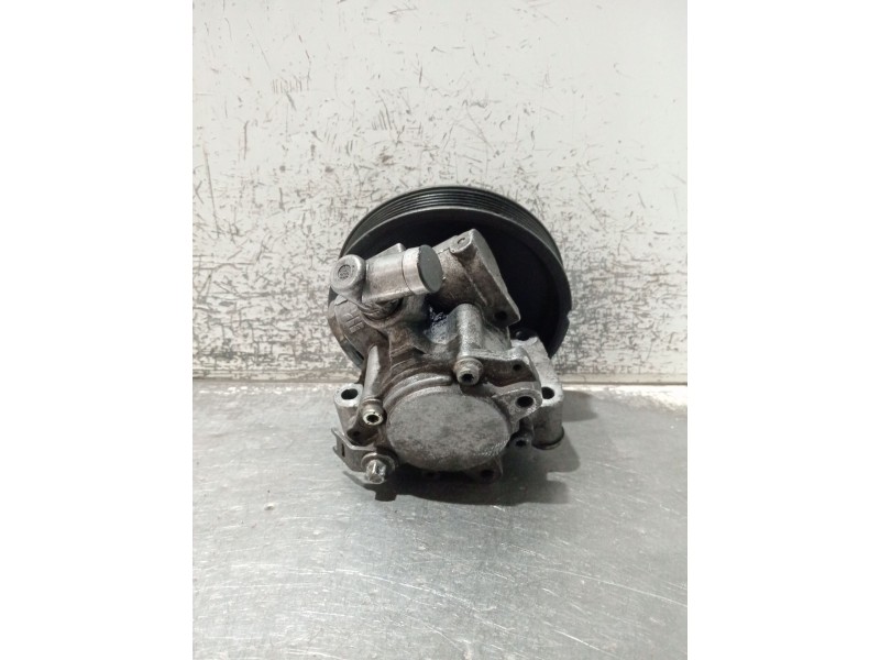 Recambio de bomba direccion para mercedes-benz clase c (w203) c 200 cdi (203.007) referencia OEM IAM 0024668801 2108430 