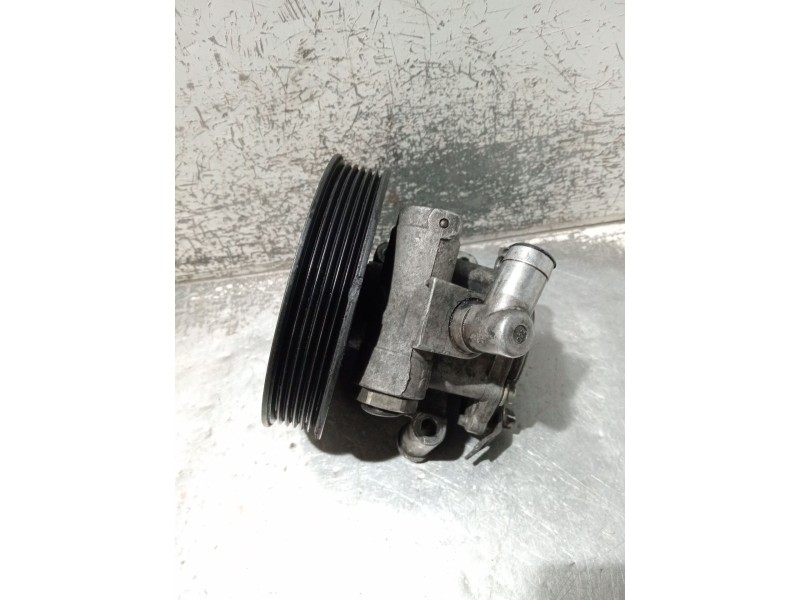 Recambio de bomba direccion para mercedes-benz clase c (w203) c 200 cdi (203.007) referencia OEM IAM 0024668801 2108430 
