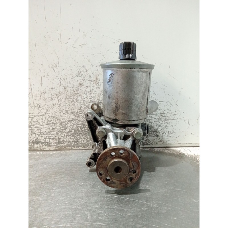 Recambio de bomba direccion para mercedes-benz clase c (w202) c 250 d (202.125) referencia OEM IAM 2104661201 02105760 