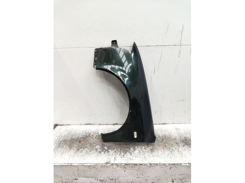 Recambio de aleta delantera izquierda para audi a6 c5 (4b2, 4b4) 2.5 tdi quattro referencia OEM IAM   