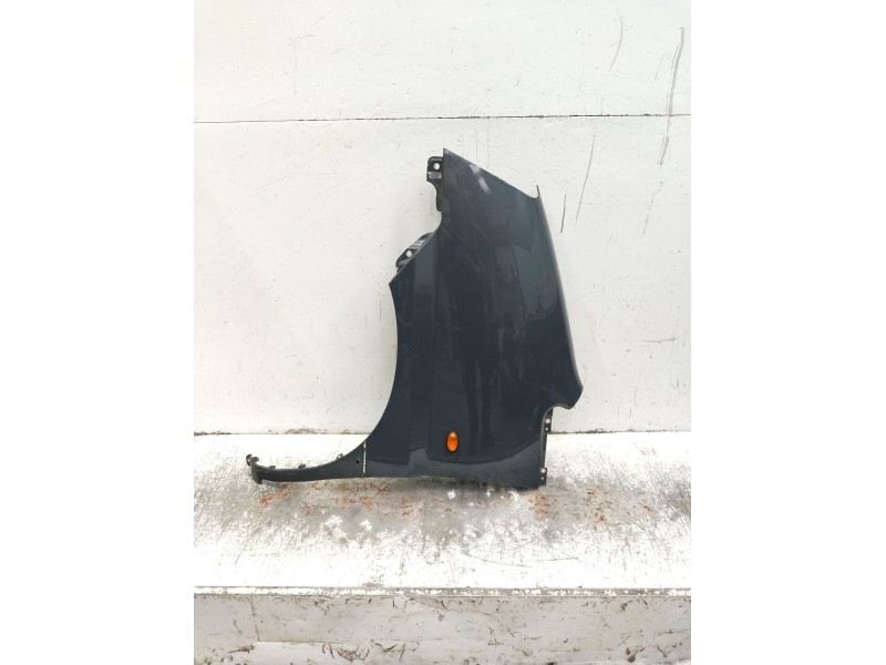 Recambio de aleta delantera izquierda para hyundai h-1 furgoneta (a1) 2.5 crdi referencia OEM IAM   